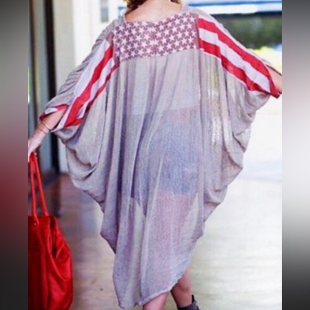 Light Taupe Knit Duster with American flag Accent